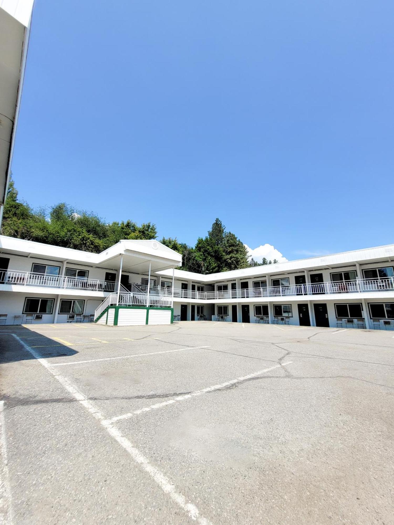 The Villager Inn Princeton Motel المظهر الخارجي الصورة